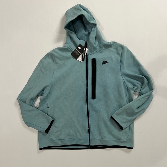 Nike Tech Fleece Washed Full-Zip Hoodie - Picture 7 of 8